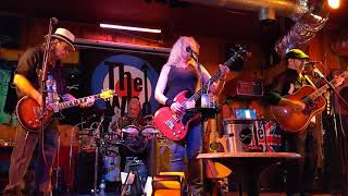 Messenger performing Pinball Wizard! screenshot 4