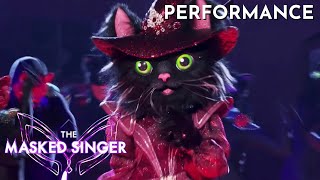 Cat Witch sings “Abracadabra” by Lady Gaga | THE MASKED SINGER | SEASON 14