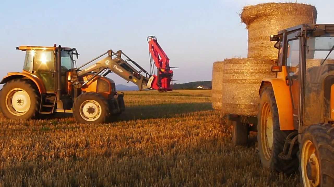 Ramassage balles rondes -  tracteurs Renault ceres & Ares 626 RZ