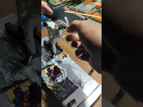 Ultrasonic pressure motor
