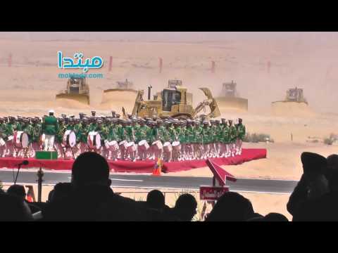 لحظة بدء العمل فى حفر مشروع قناة السويس الجديدة