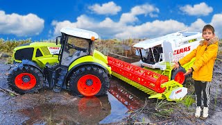 Funny video about Excavator, Combine Claas Lexion 480 and Tractor - Compilation