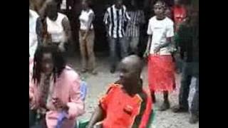 bye bye carol (too mwingi ti museo) version two