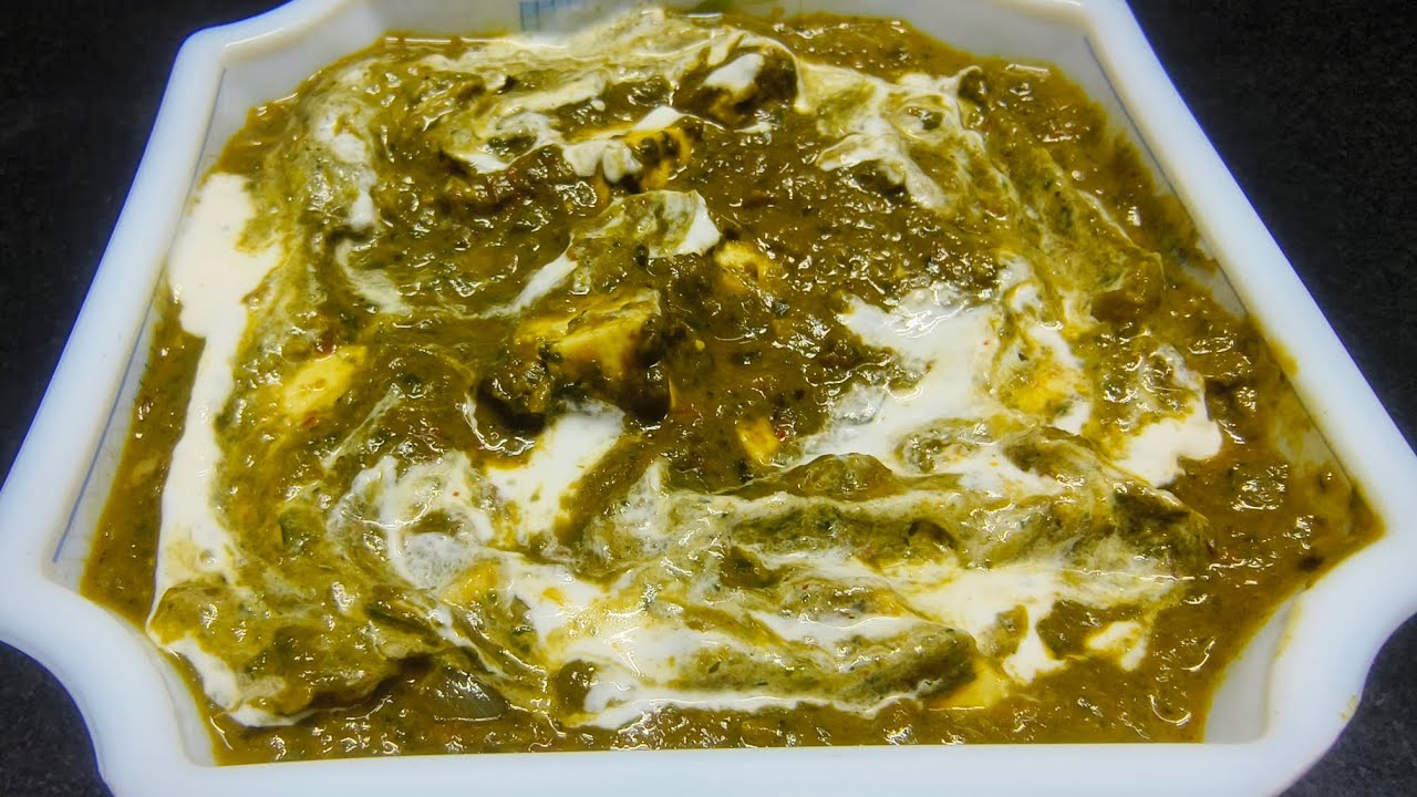 Palak paneer (srif ek tbs besan dalne se sabji ka taste bard gaya. bina fry kiye bhi taste.,💯👌🏻😋
