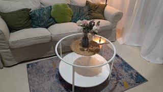 Installasi meja tamu Ikea 'Vittsjo' Installasi meja tamu Ikea 'Vittsjo'