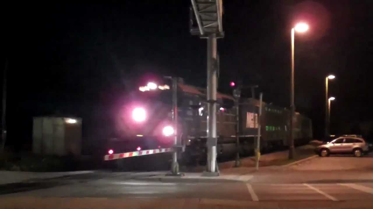 Metra EMD  F40C 614 MDNL 2139 Libertyville