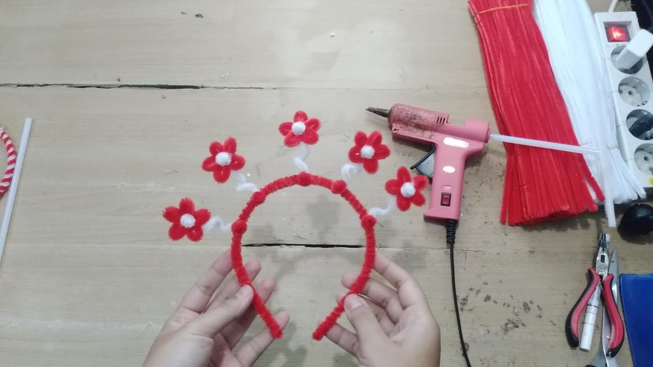 DIY Bando Karnaval 17 Agustus dari Kawat Bulu | Aksesoris Unik Merah Putih
