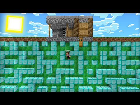 Я НАШЁЛ СЕКРЕТНЫЙ ЛАБИРИНТ ПОД СВОИМ ДОМОМ В МАЙНКРАФТ | Компот Minecraft
