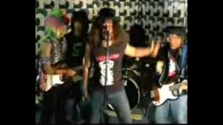 lawaKing mat rock kapak