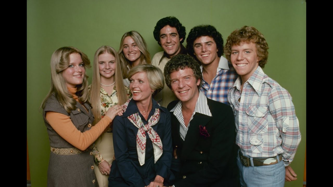 The Brady Bunch Variety Hour Pilot 1976 - #Music - YouTube
