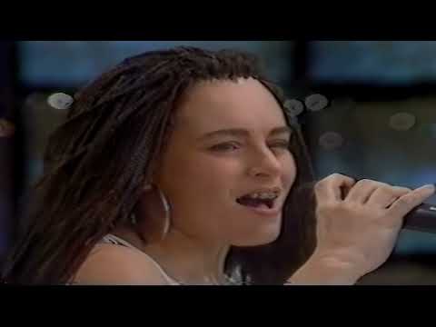 Ice MC feat. Alexia - It's A Rainy Day & Dark Night Rider (Domingão do Faustão 1995) (HD Remastered)