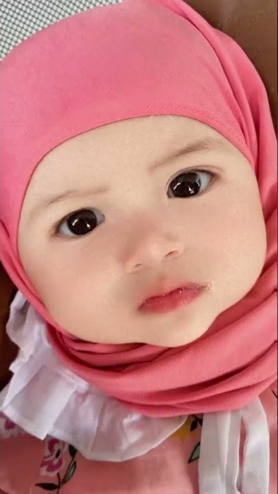 Bayi cantik berhijab lucu sekali #short