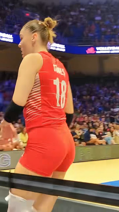 Turkish volleyball Queen 💞 Zehra Gunes world hot beauty 💞#ytshorts #viralshorts #zehragunes #100k