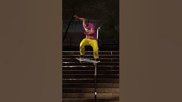 Session (Skate Sim) - Late Backfoot 360 Flip to Fs Nosebluntslide @ the Brooklyn Banks 13 🤯 #shorts