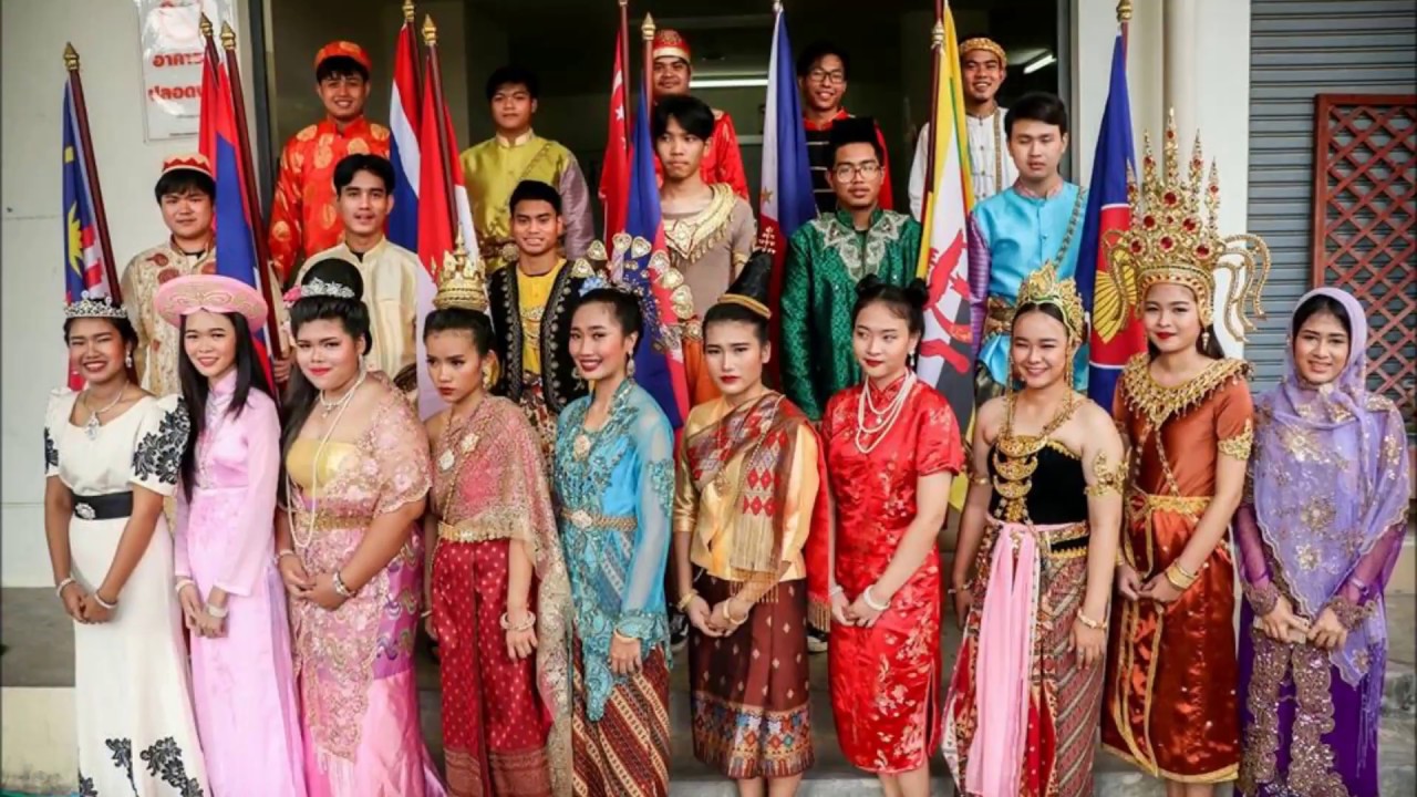 ชุดประจำชาติ อาเซียน - National Costumes of ASEAN