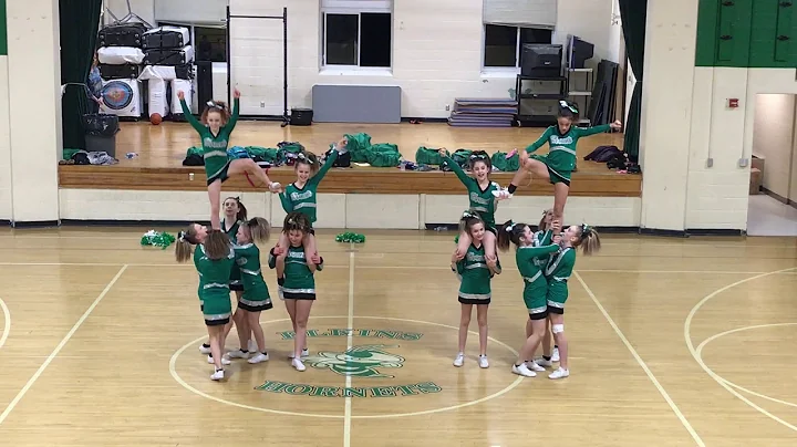 Elkins Middle School Cheerleaders Competition Dance