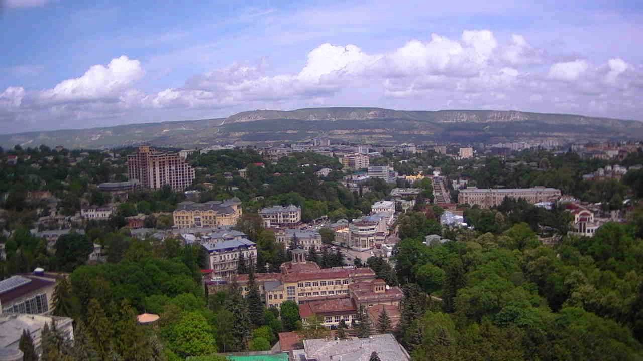 Погода в кисловодске завтра по часам