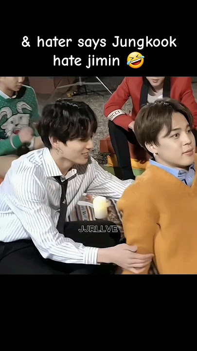 Jungkook want Jimin attention, he want Jimin to be close #jikook ❤ #jikooklover #jimin #jungkook