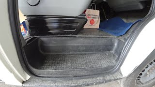 картинка: Полная шумка STP под ковриком который стоит в передней части Transporter T4 !!!