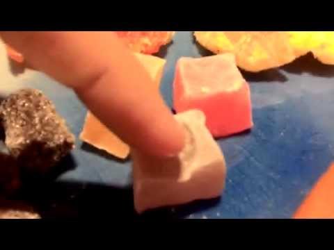 Teasing a jelly cube | Mua đặc sản 3 miền