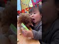 犬にお菓子を取られて絶叫する1歳児‼︎爆笑#shorts