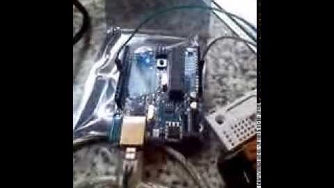 Arduino UNO + Guitar tuner