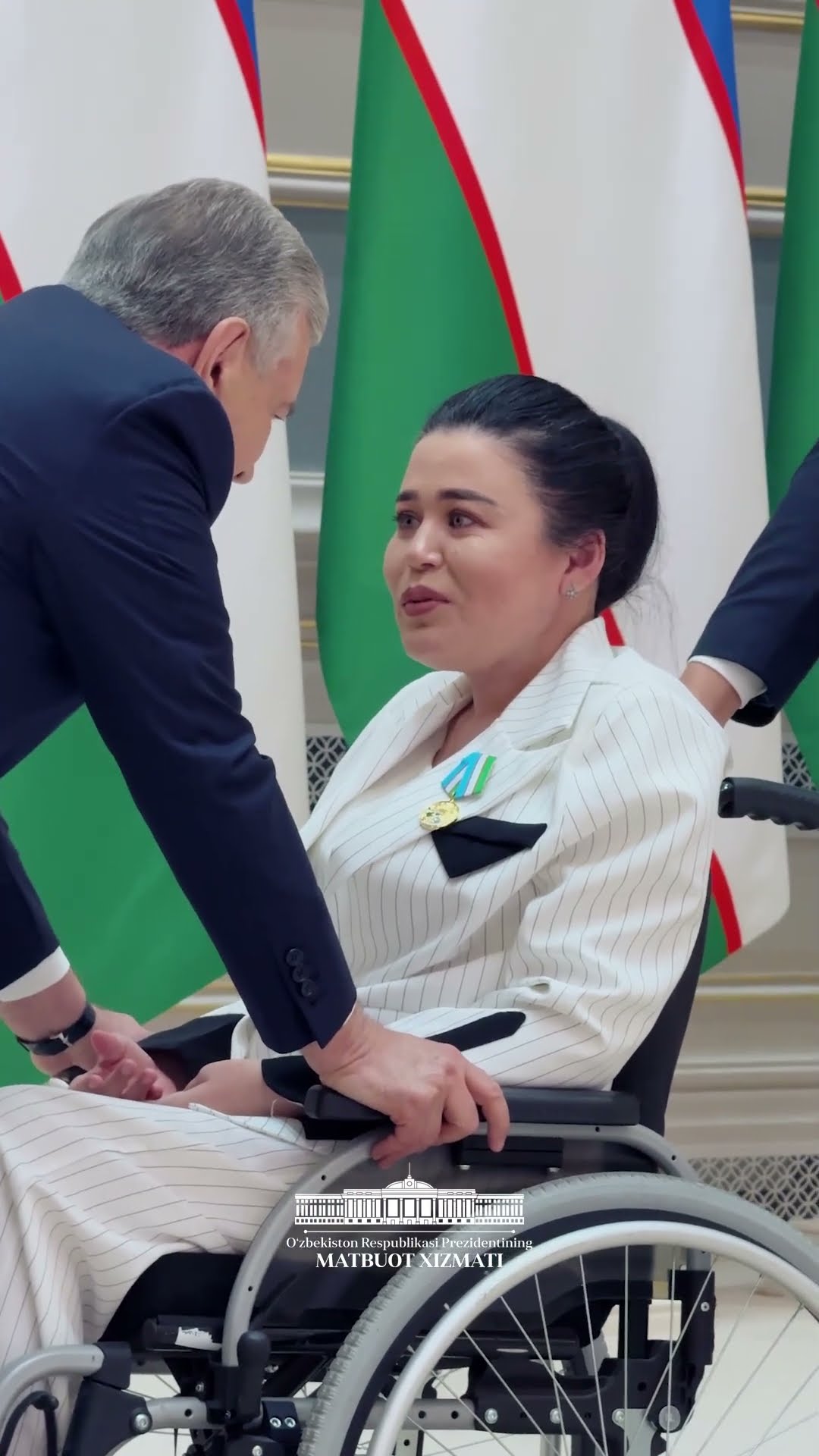 Prezident Shavkat Mirziyoyev ishtirokida Xalqaro xotin-qizlar kuniga bag‘ishlangan tadbirdan lavha.