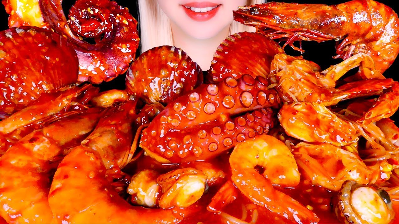 ASMR Корейские острые морепродукты (Креветки, Осьминог, Гребешки, Краб) Мукбанг | Звуки еды 🦐🦀🐙