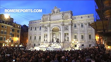 Chiêm ngưỡng thật gần diện mạo mới của Đài phun nước Trevi ở Roma