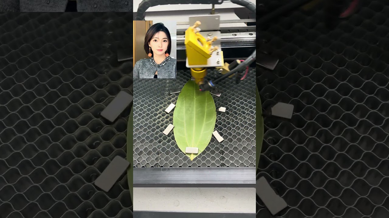 LEAF ENGRAVING MACHINE 