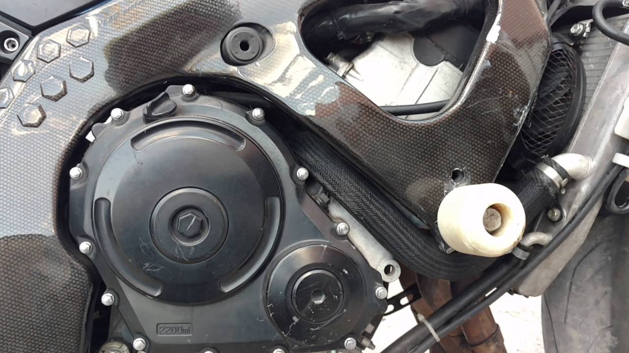 Suzuki gsxr 600 k6 снятие крышки генератора Suzuki gsxr 600 k6 снятие крышки генератора