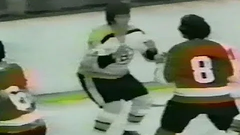 Dave Schultz vs Terry O'Reilly Round 3 & Bobby Cla...