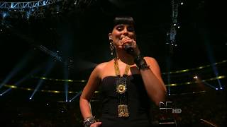 Nelly Furtado - Manos Al Aire - Premio lo Nuestro 2010