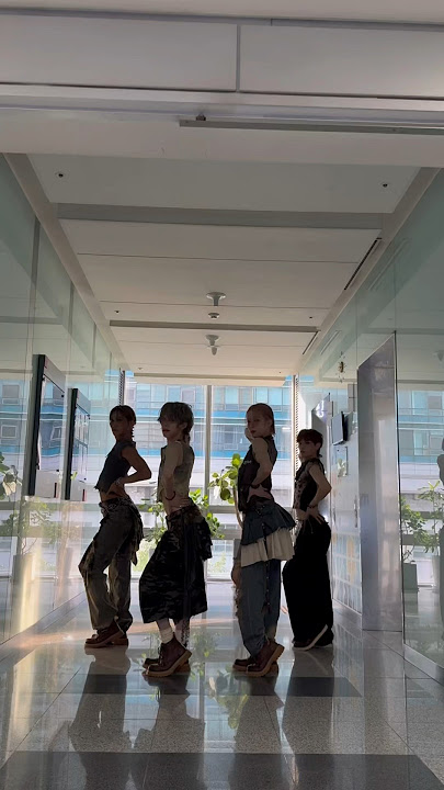 We keep turning up this partyLike it’s a friday night…👏🏻 #XLOV_1andOnly