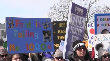 Families and advocates of kids with autism protest changes to funding at Ontario legislature