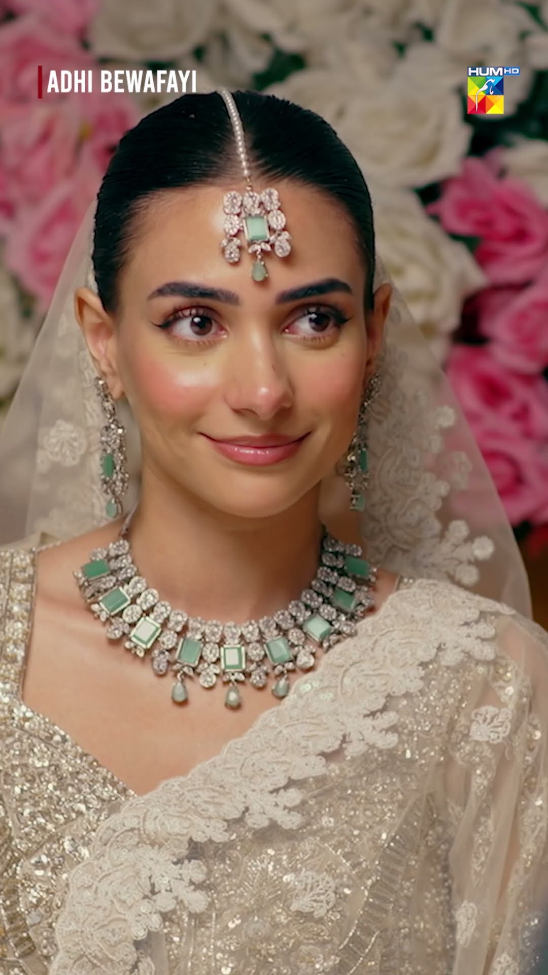 Adhi Bewafayi [BEST SCENE] #alishbakhan #ahmedtahaghani #faiqkhan #adhibewafayi #shortsfeed #humtv