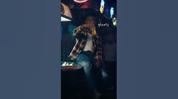 Thumbnail of 🍻🍻🍻 Shaboozey - A Bar Song (Tipsy) Lyrics