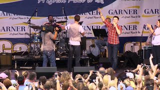 Scotty McCreery Hometown Visit with Josh Turner