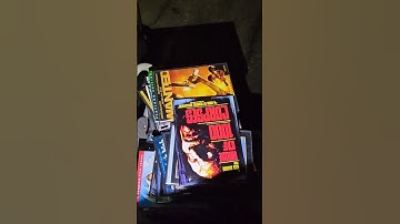 Dumpster Diving gets HUGE lot of DVDs.  #dumpsteriving #dumpsterdivers #shorts