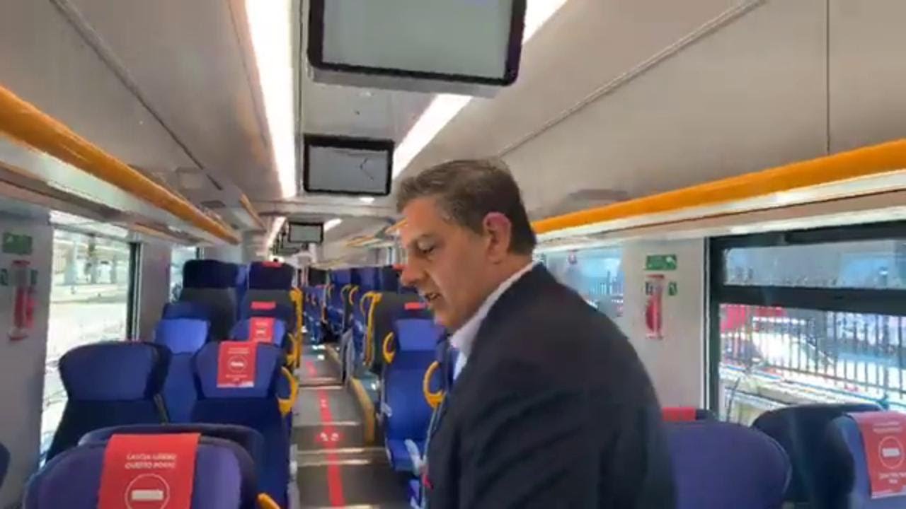 Toti presenta i nuovi treni ordinati per la Regione Liguria per un investimento di 557 milioni