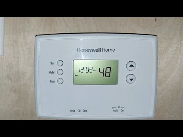 Honeywell Home RTH2510B 24-Volt 7-day Programmable Thermostat