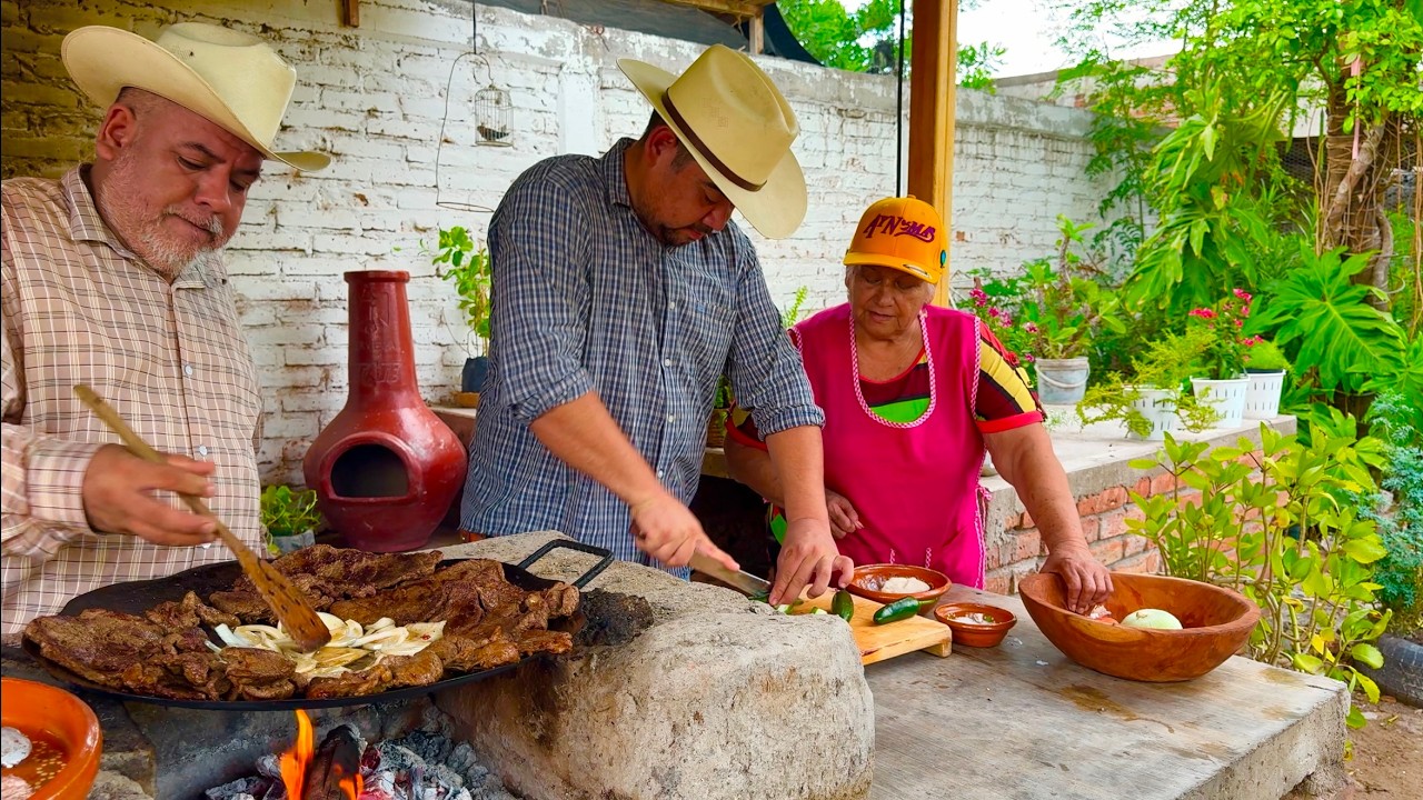 Leña, humo y sazon para preparar esta deliciosa ¡¡CARNEL AL DISO!! || Ay Nomas
