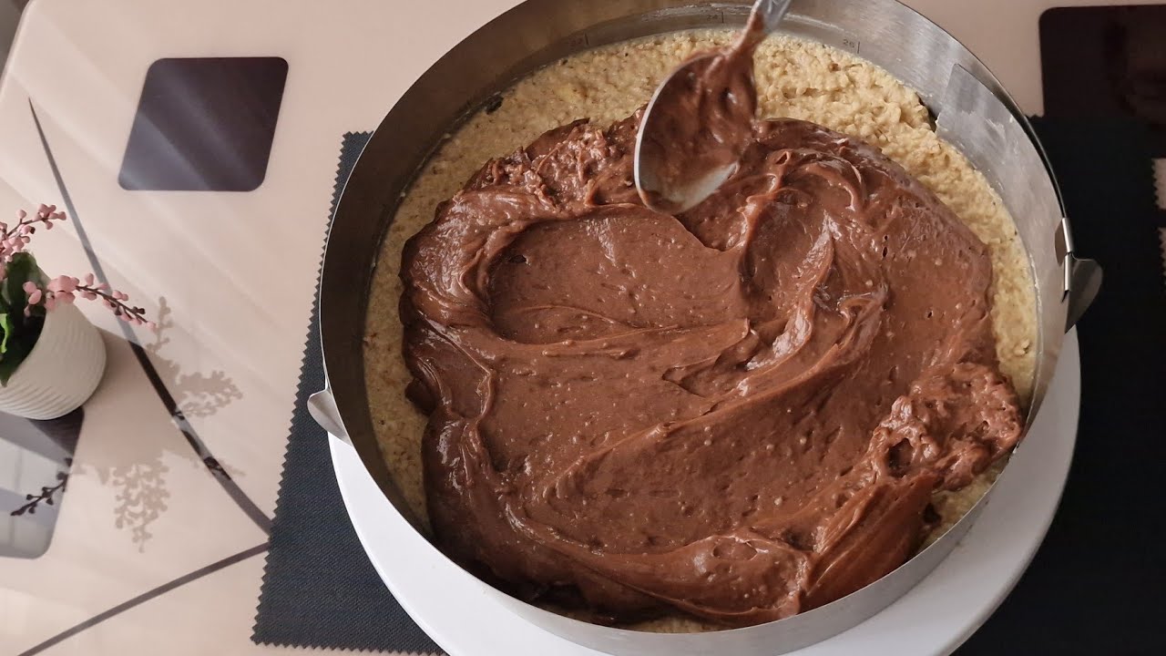 Embelsira Pa Pjek, E Shijshme me Biskota dhe Puding