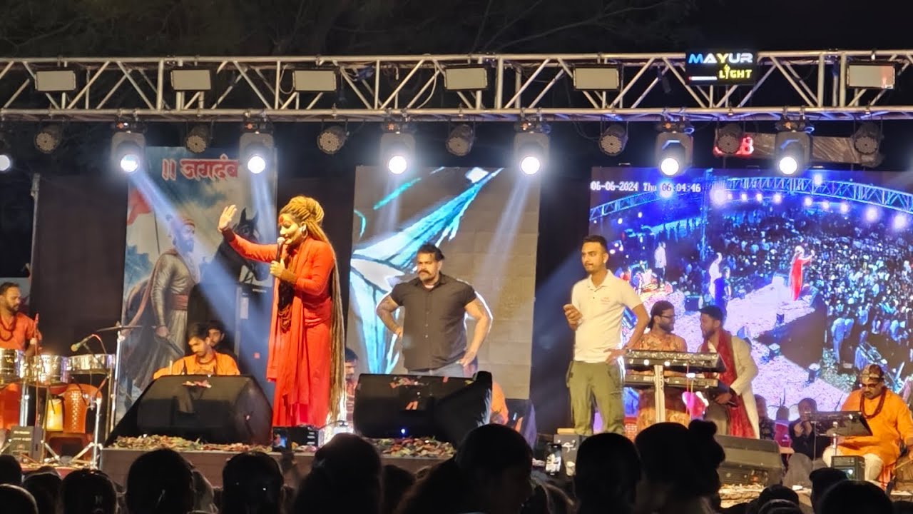 Shehnaz Akhtar //pandhurna in singing//मैया की चुनर उडी जाये# Shehnaz Akhtar#viral #viralvideo 