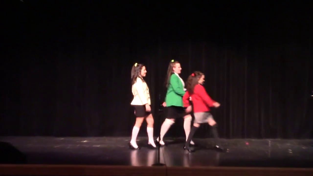 Lacy Goettling performing 