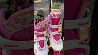 Lego Baby Yoda And Mando Try Roller Skating