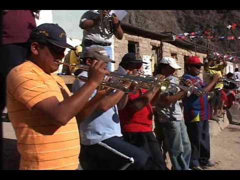 Banda Los Cachorros, de Tacna (en Santuario de la ...