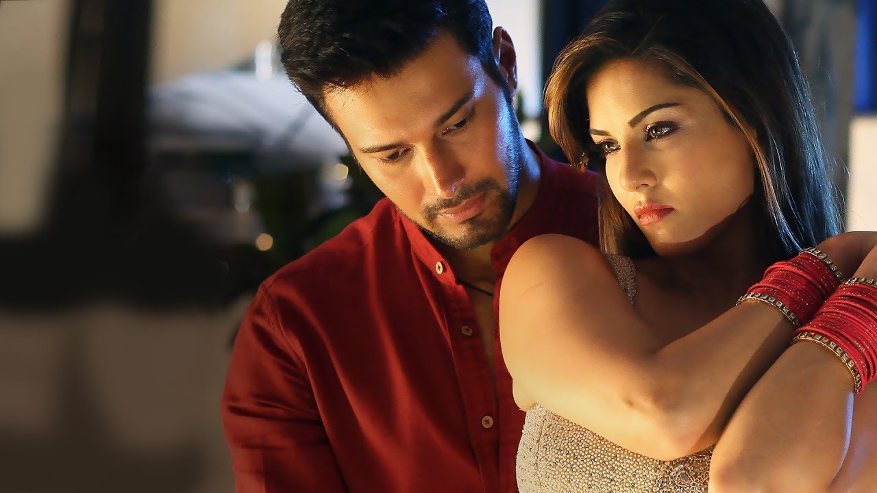 Sunny Leone Romantic Movie Scene Rajneesh Duggal Beiiman Love Superhit Movie picture