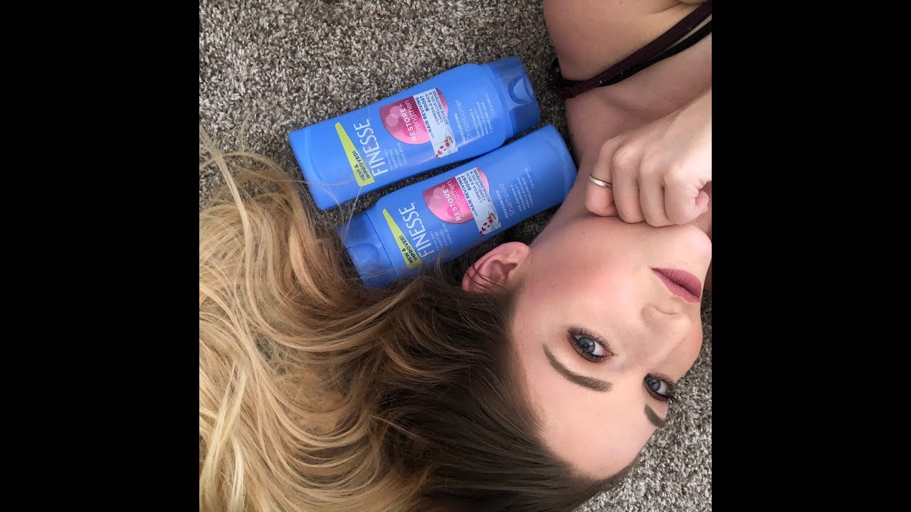 Finesse Restore + Strengthen Moisturizing Shampoo and Conditioner