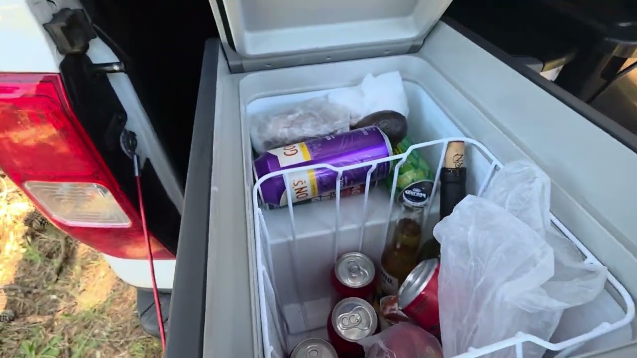 Camping de los ingenieros Mar azul pet friendly